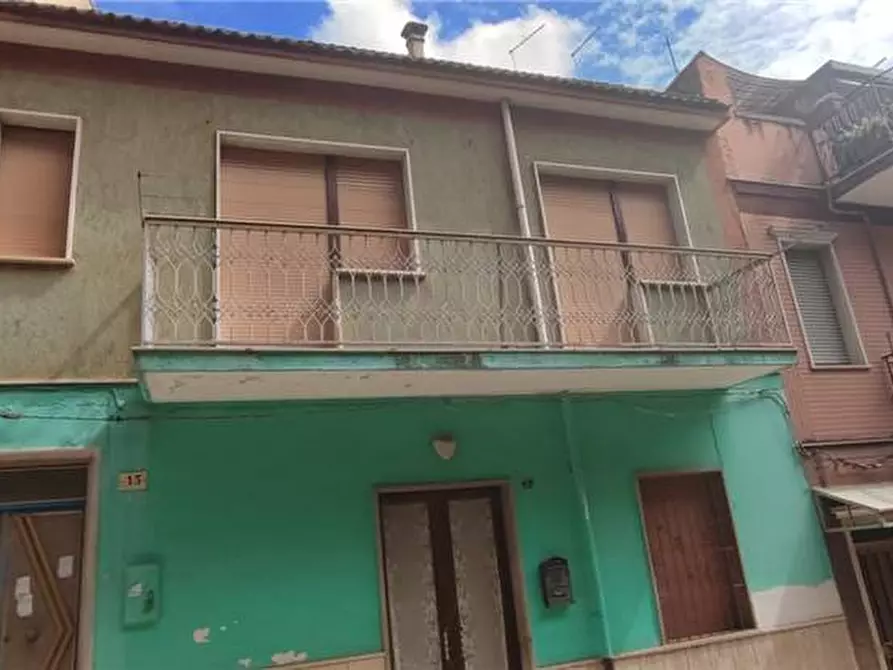 Immagine 1 di Stabile in vendita  a Sannicandro Garganico