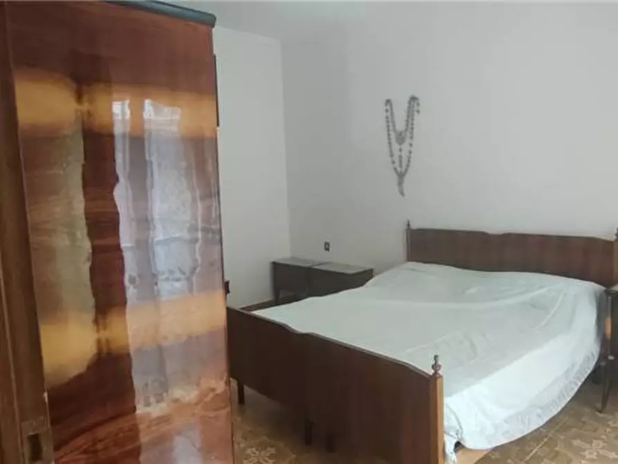 Immagine 5 di Stabile in vendita  a Sannicandro Garganico