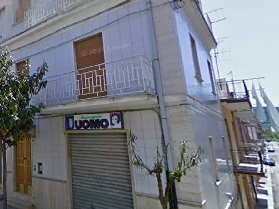 Immagine 1 di Stabile in vendita  a Sannicandro Garganico