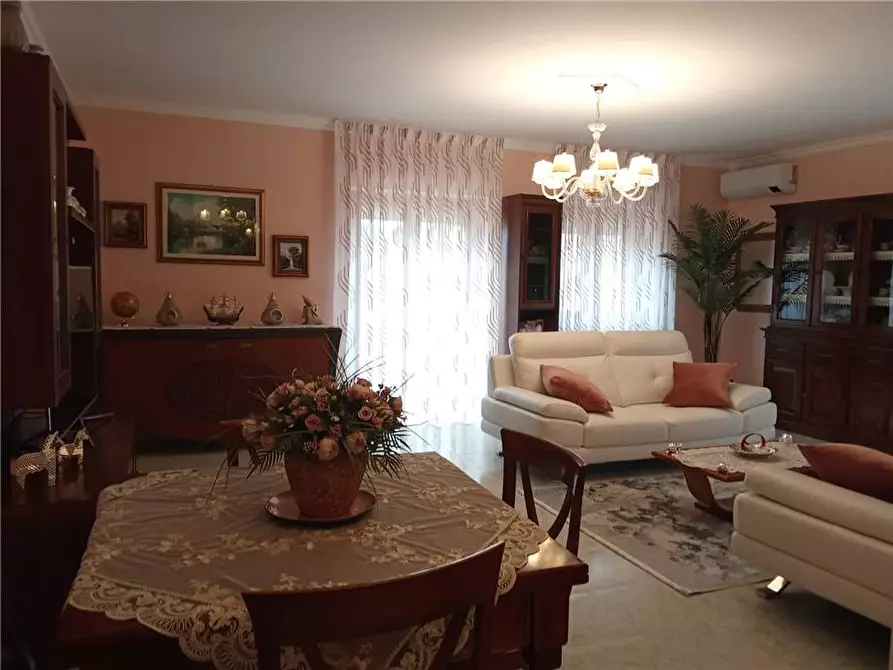 Immagine 5 di Appartamento in vendita  a Sannicandro Garganico