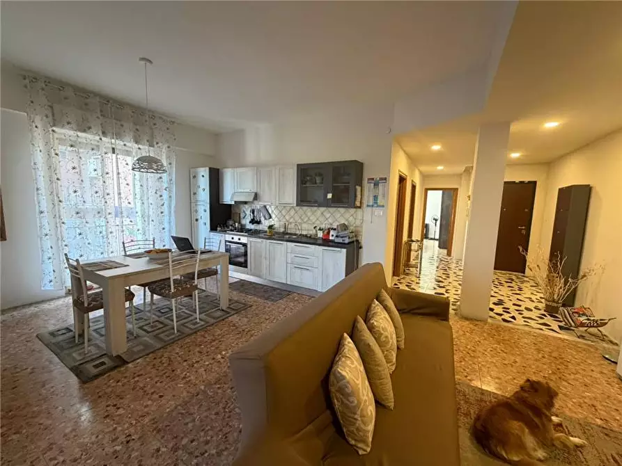 Immagine 1 di Appartamento in vendita  a Sannicandro Garganico