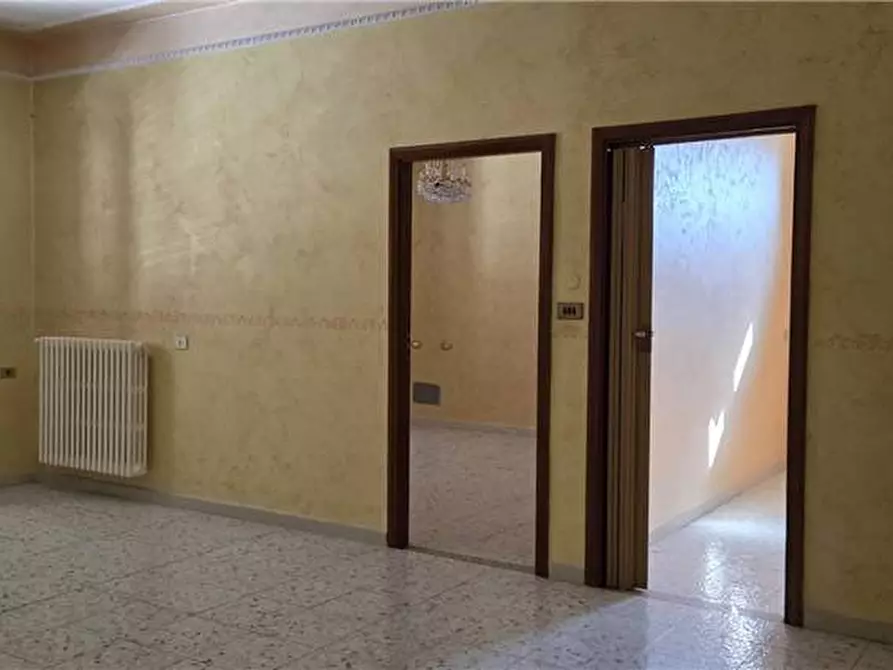 Immagine 5 di Appartamento in vendita  a Sannicandro Garganico