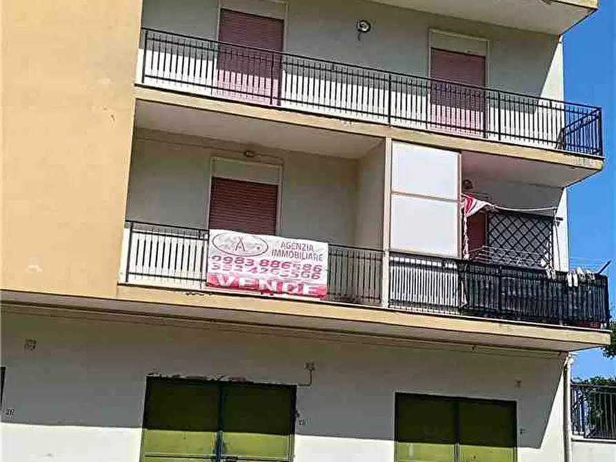 Immagine 1 di Appartamento in vendita  a Corigliano-Rossano