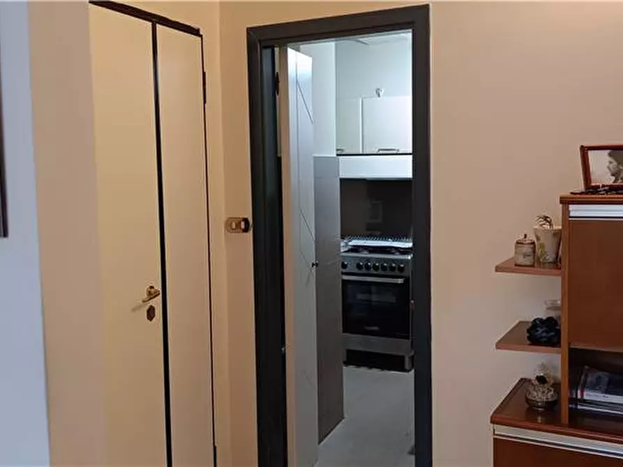 Immagine 2 di Appartamento in vendita  a Corigliano-Rossano