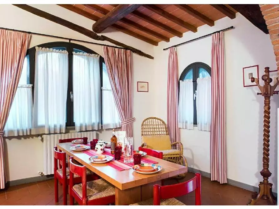 Immagine 3 di Villa in vendita  a Cerreto Guidi