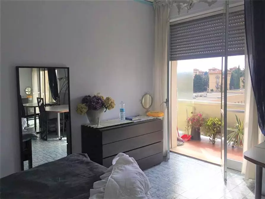 Immagine 4 di Appartamento in vendita  a Firenze