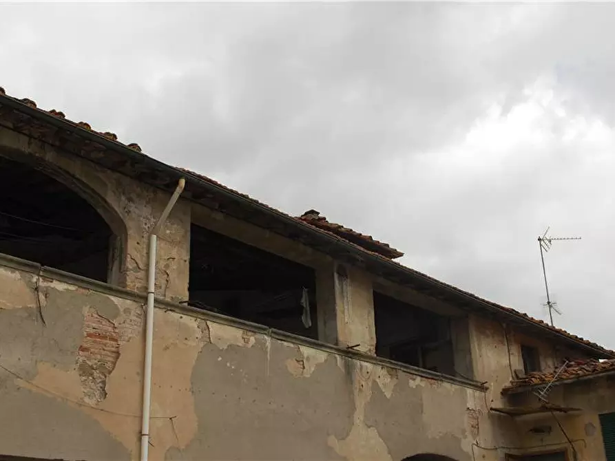 Immagine 3 di Rustico / casale in vendita  a Firenze