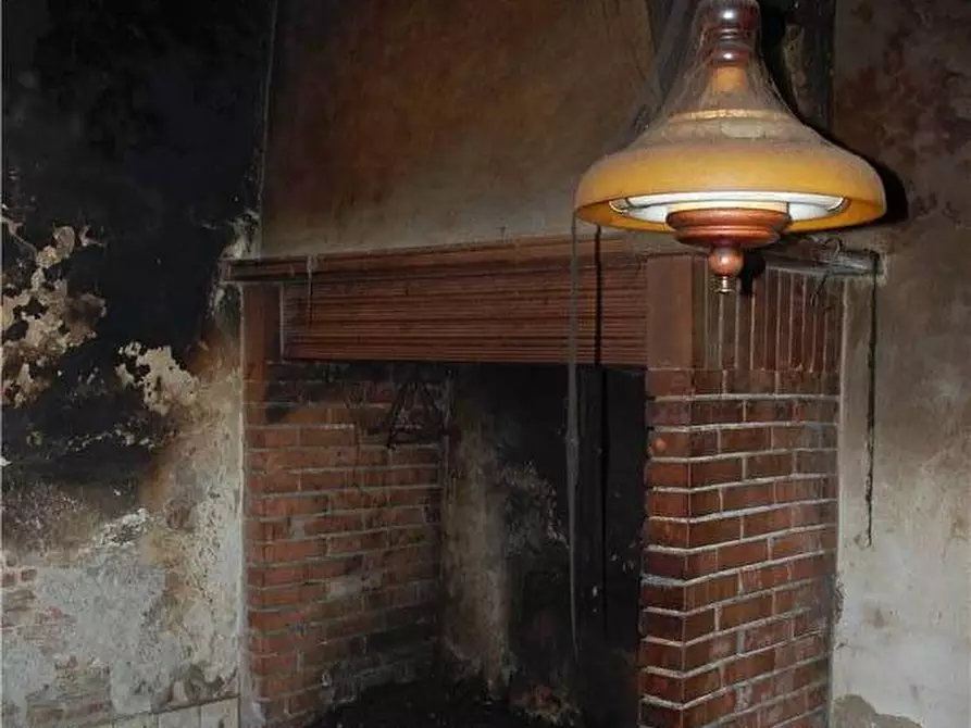 Immagine 5 di Rustico / casale in vendita  a Firenze