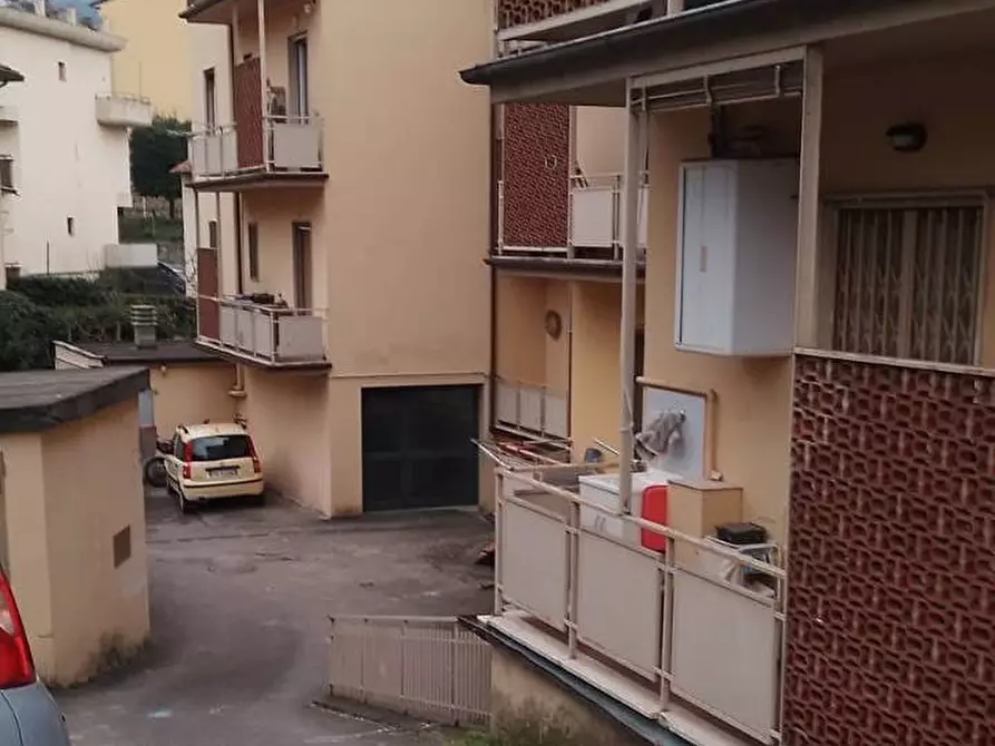 Immagine 2 di Deposito in vendita  a Bagno A Ripoli