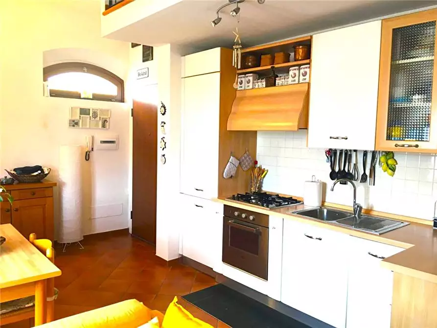 Immagine 2 di Appartamento in vendita  in Via DI BROZZI a Firenze