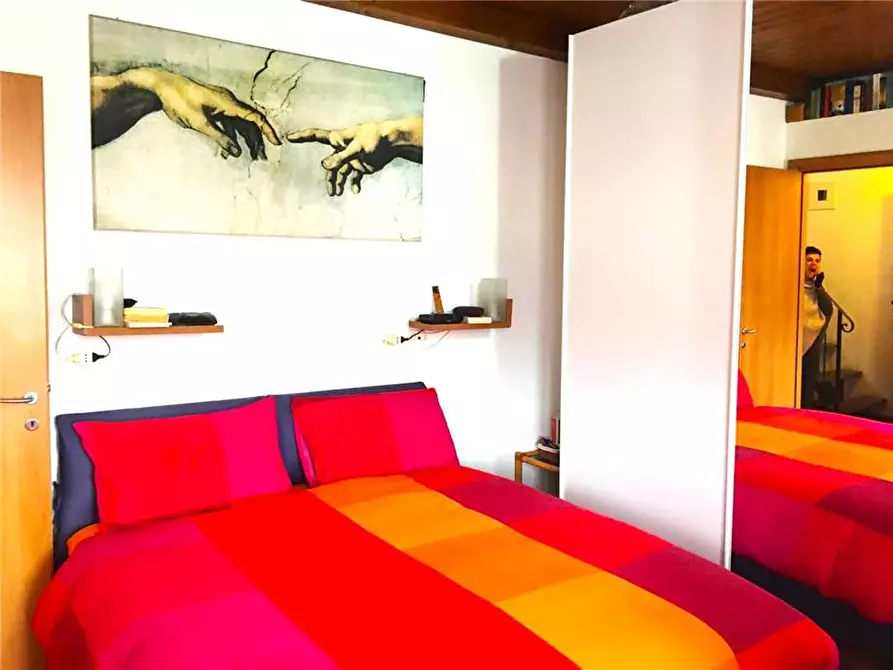 Immagine 5 di Appartamento in vendita  in Via DI BROZZI a Firenze