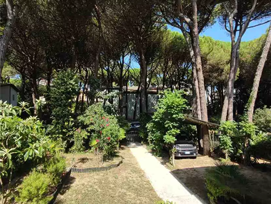 Immagine 7 di Villa in vendita  a Eraclea