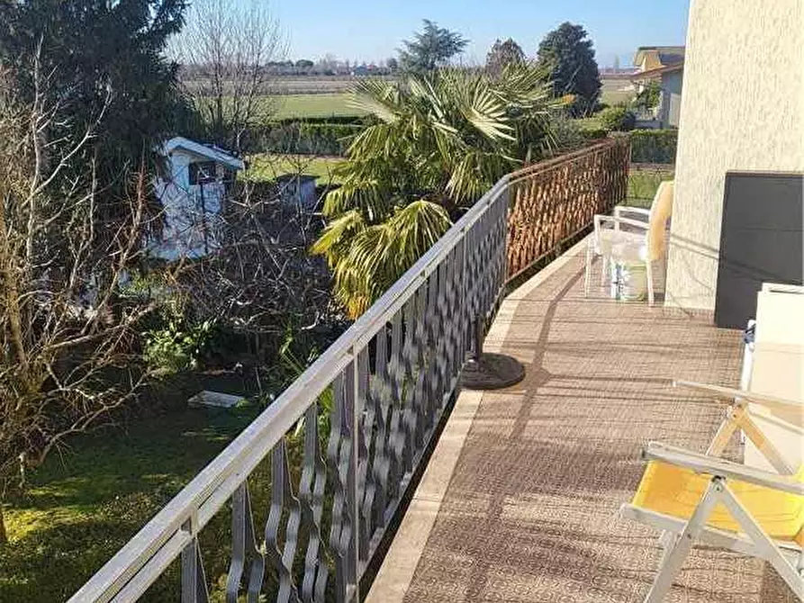 Immagine 3 di Appartamento in vendita  a Eraclea