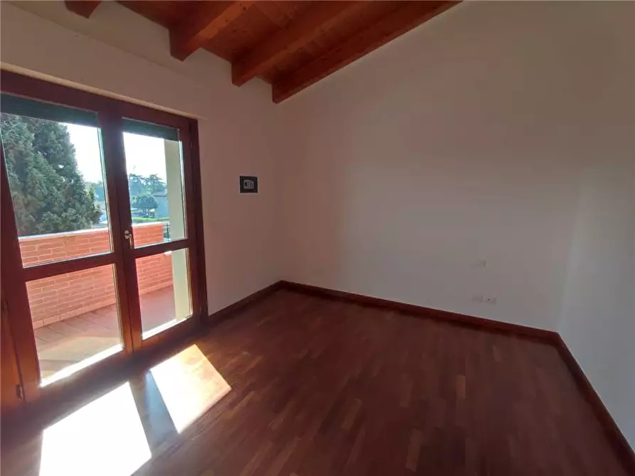 Immagine 8 di Appartamento in vendita  a Eraclea
