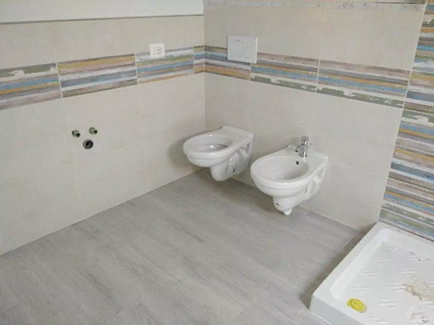 Immagine 5 di Attico in vendita  a Viareggio