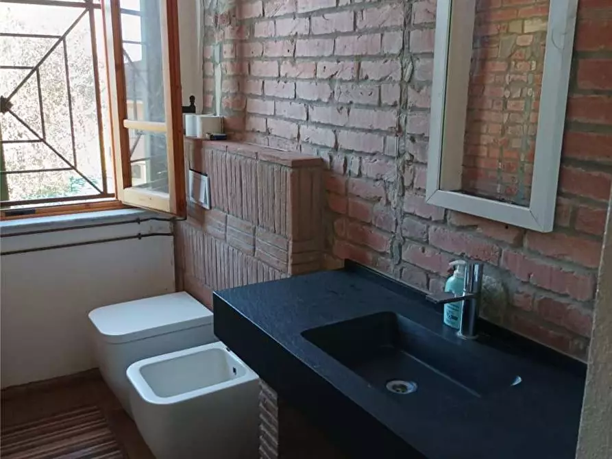 Immagine 5 di Villa in vendita  a Camaiore