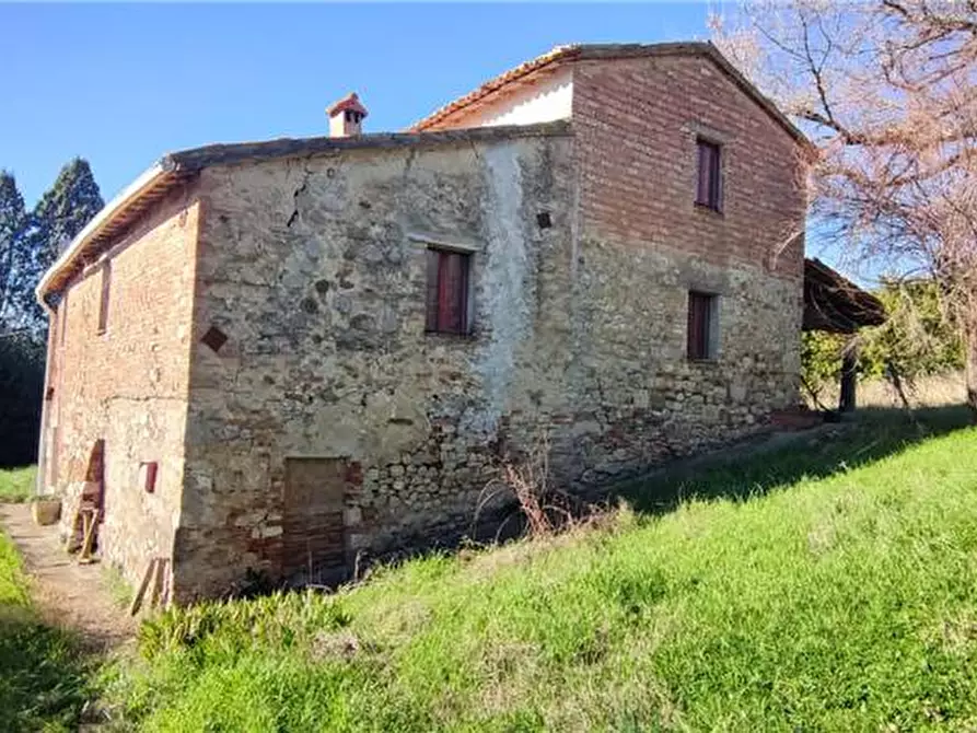 Immagine 1 di Stabile in vendita  in Via Vocabolo santantonio a Perugia