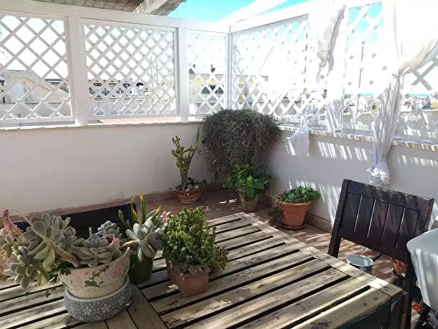 Immagine 20 di Attico in vendita  in Via Poggio di Venaco, 30 a Roma