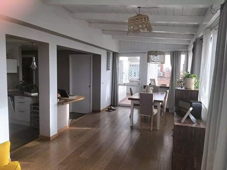 Immagine 3 di Attico in vendita  in Via Poggio di Venaco, 30 a Roma