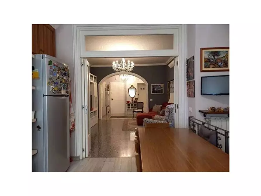 Immagine 14 di Appartamento in vendita  in Via della stazione del lido, 28 a Roma