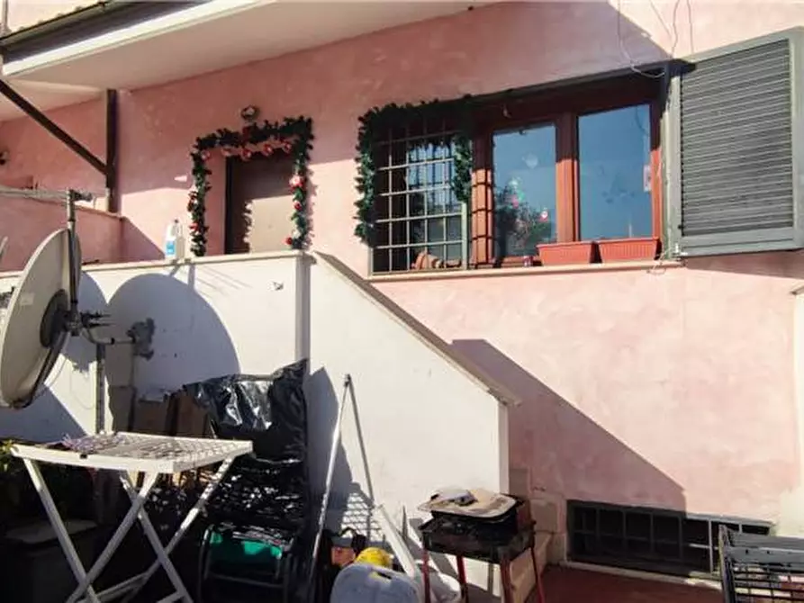 Immagine 4 di Villa in vendita  in Via luigi pietrobono, 36c a Roma