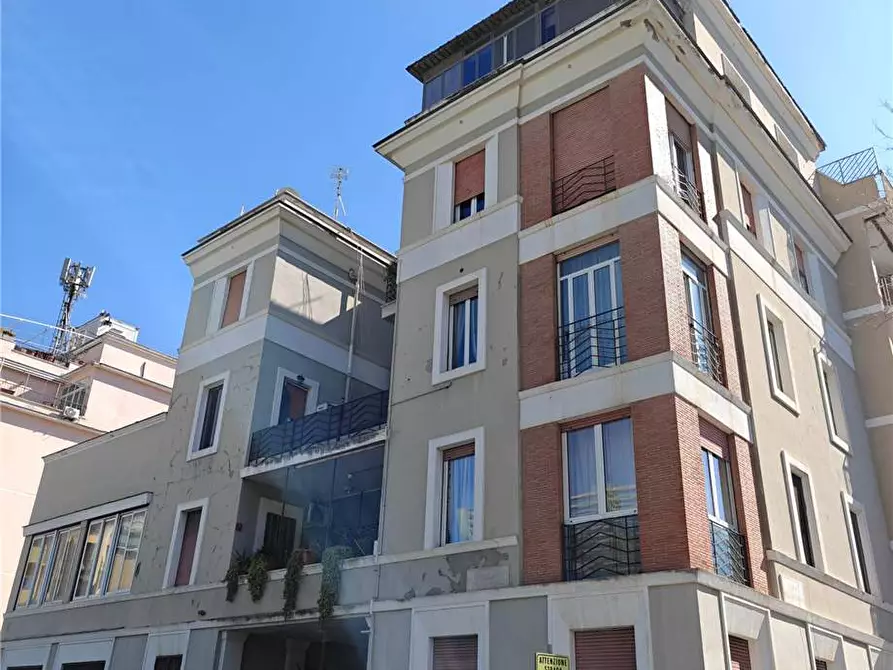 Immagine 12 di Appartamento in vendita  in Via stefano cansacchi, 20 a Roma