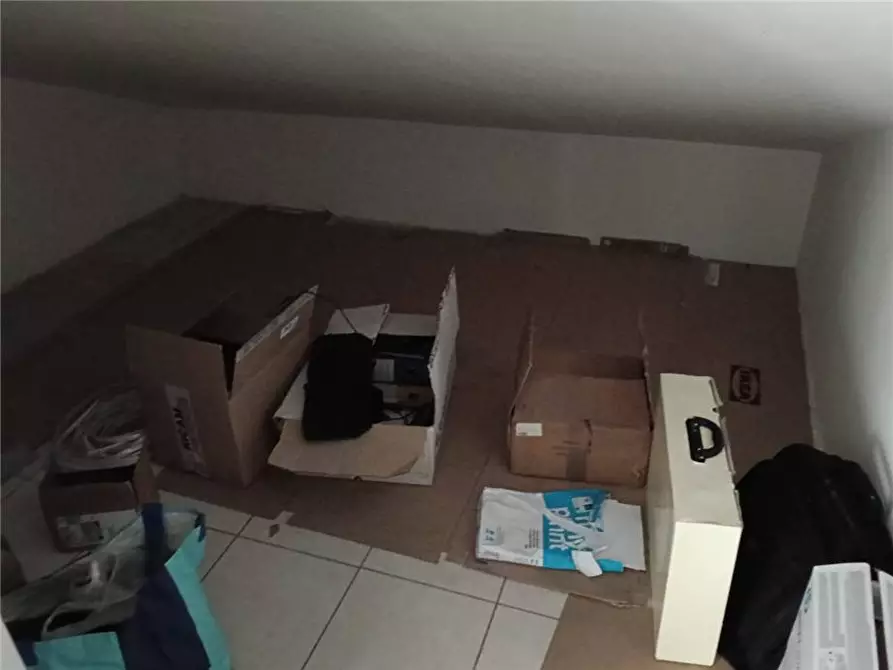 Immagine 13 di Appartamento in vendita  a Roma