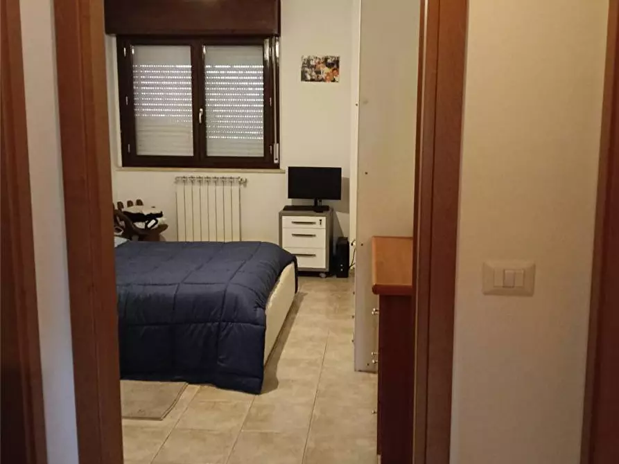 Immagine 2 di Appartamento in vendita  a Roma