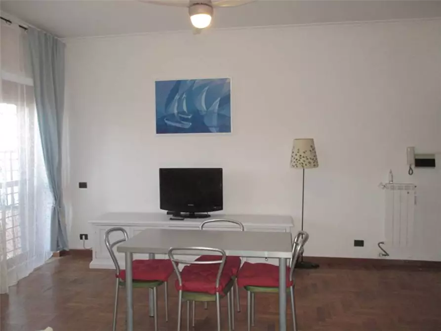 Immagine 20 di Appartamento in vendita  in Via Lungomare Paolo Toscanell, 152 a Roma