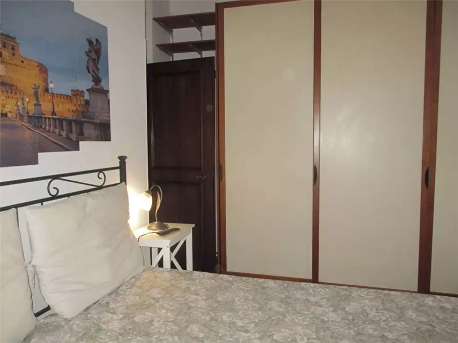 Immagine 9 di Appartamento in vendita  in Via Lungomare Paolo Toscanell, 152 a Roma
