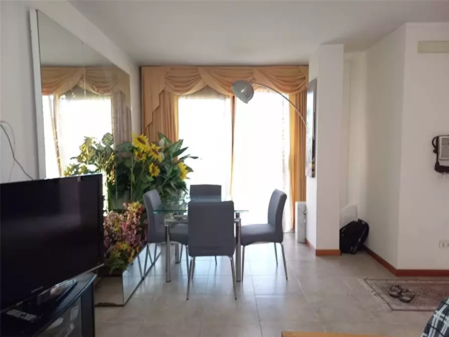 Immagine 22 di Villa in vendita  in Via Antonio Giuseppe Borgese, 23 a Roma