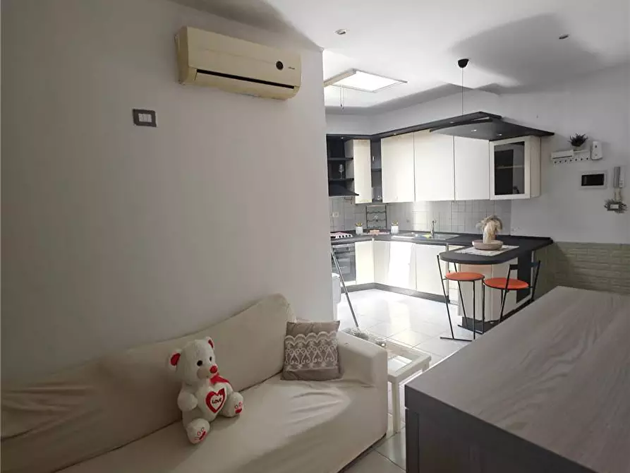 Immagine 14 di Appartamento in affitto  in Via EMILIANO SARTI, 21 a Roma
