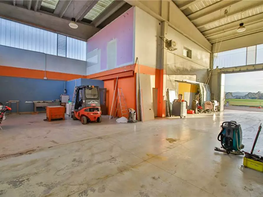 Immagine 22 di Capannone industriale in vendita  a Settimo Torinese