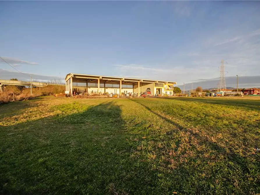 Immagine 9 di Capannone industriale in vendita  a Settimo Torinese