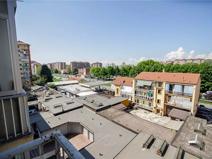 Immagine 18 di Appartamento in vendita  a Torino