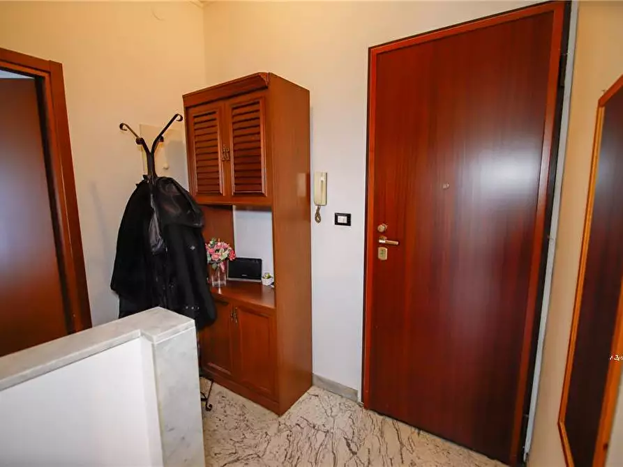 Immagine 14 di Appartamento in vendita  a Torino