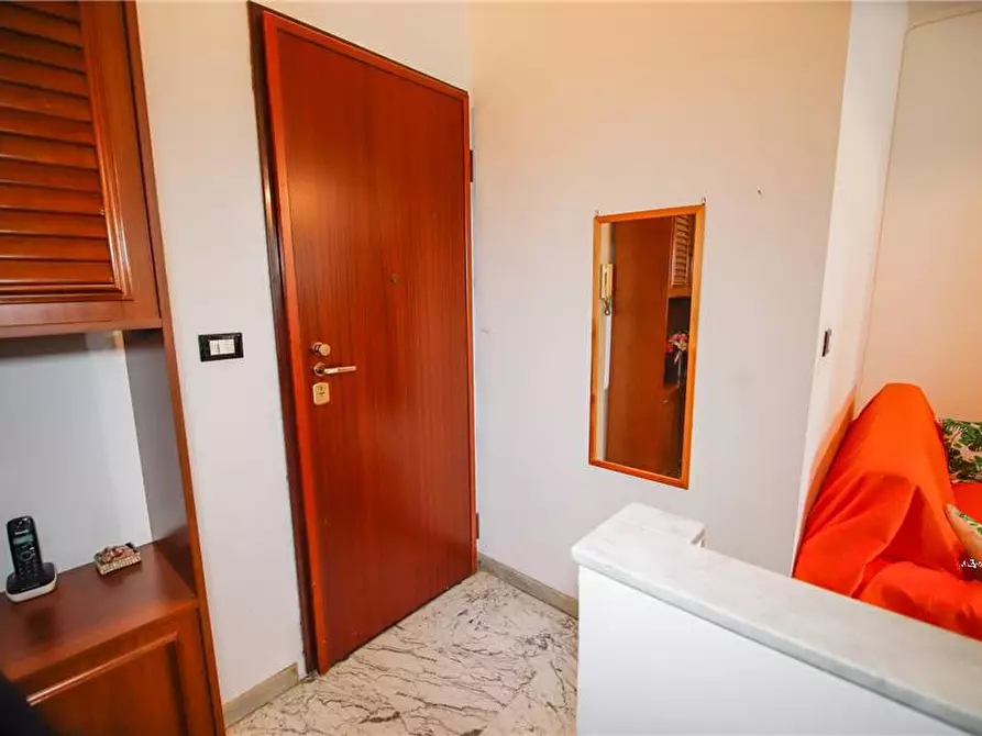 Immagine 15 di Appartamento in vendita  a Torino