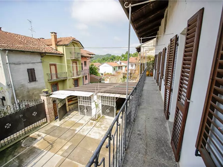 Immagine 14 di Villa in vendita  a Lauriano