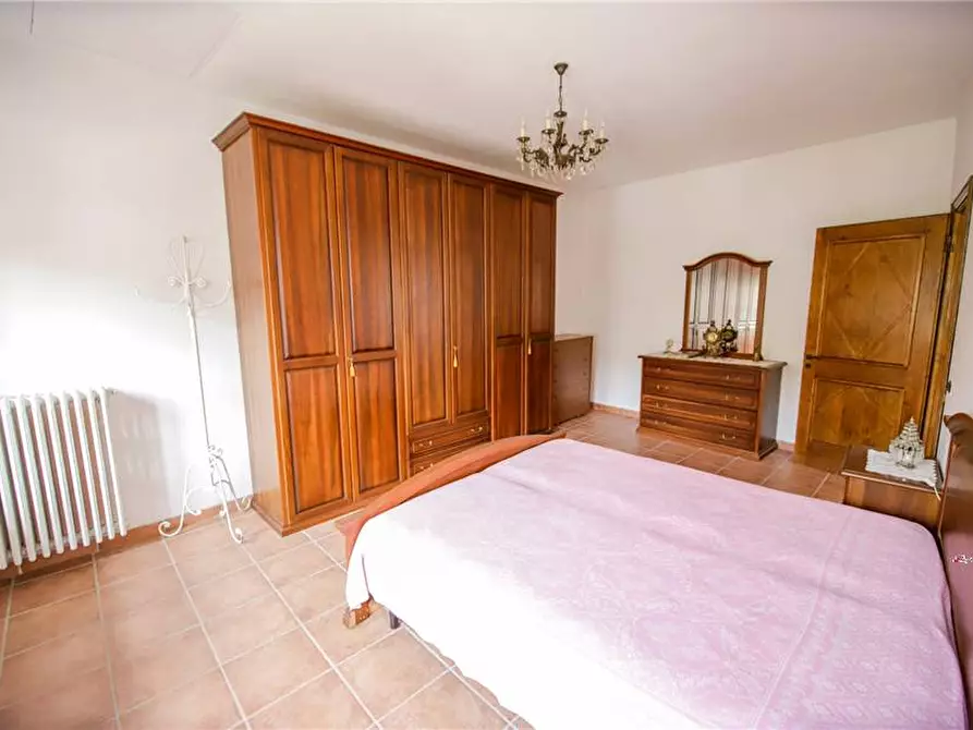 Immagine 26 di Villa in vendita  a Lauriano