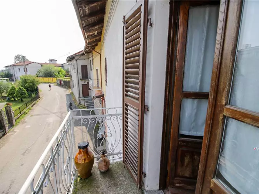 Immagine 28 di Villa in vendita  a Lauriano