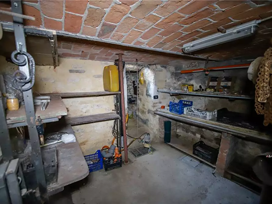 Immagine 8 di Villa in vendita  a Lauriano