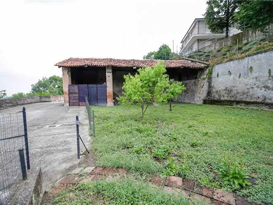 Immagine 25 di Villa in vendita  a Castiglione Torinese