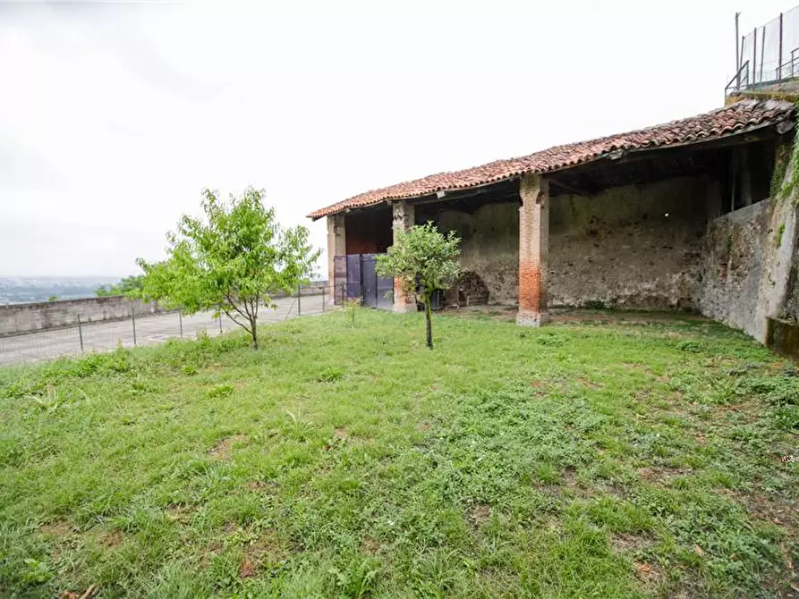Immagine 26 di Villa in vendita  a Castiglione Torinese