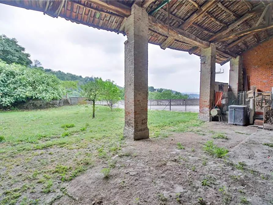 Immagine 27 di Villa in vendita  a Castiglione Torinese
