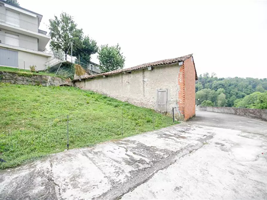 Immagine 30 di Villa in vendita  a Castiglione Torinese