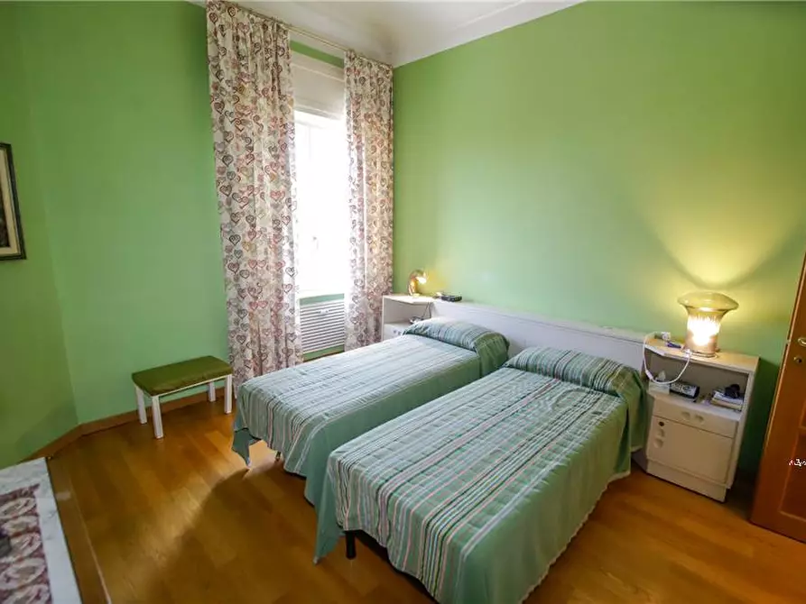 Immagine 25 di Appartamento in vendita  a Torino