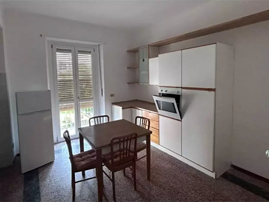 Immagine 2 di Appartamento in vendita  a Torino