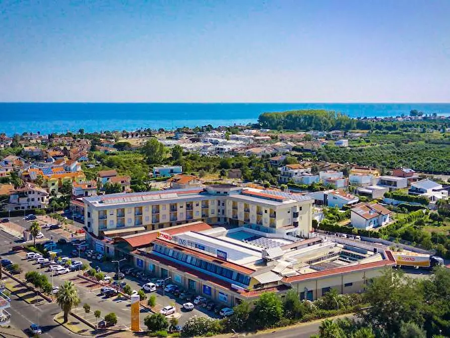 Immagine 1 di Appartamento in affitto  a Corigliano-Rossano