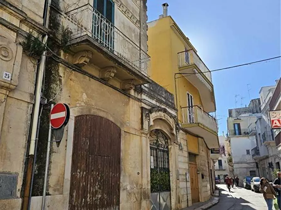 Immagine 3 di Villa in vendita  a Noicattaro