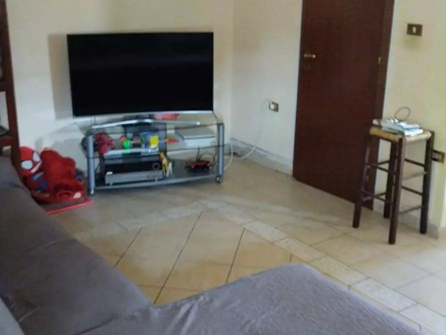 Immagine 3 di Villa in vendita  a Sulmona